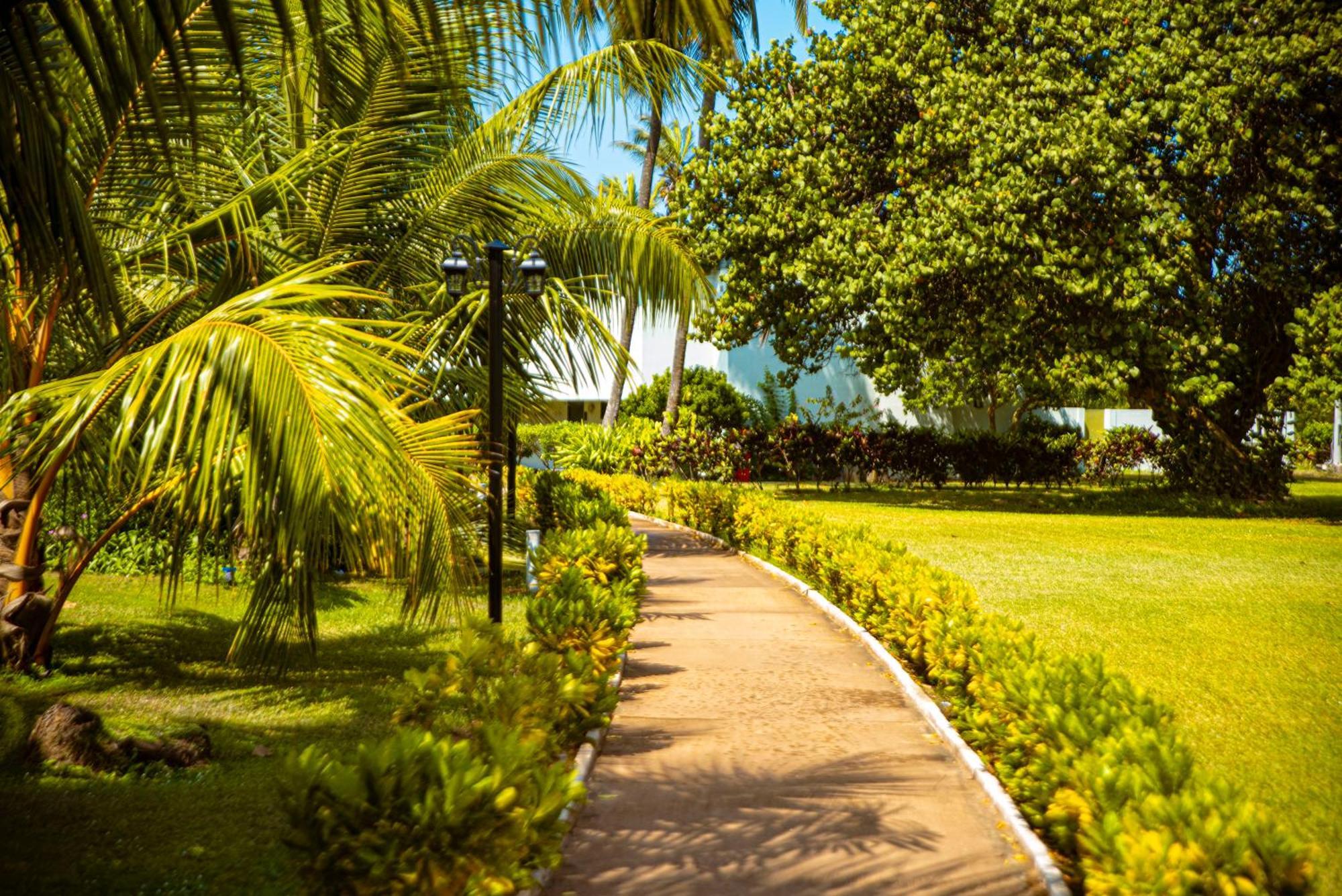 Hôtel Sarakawa Lomé Exterior foto