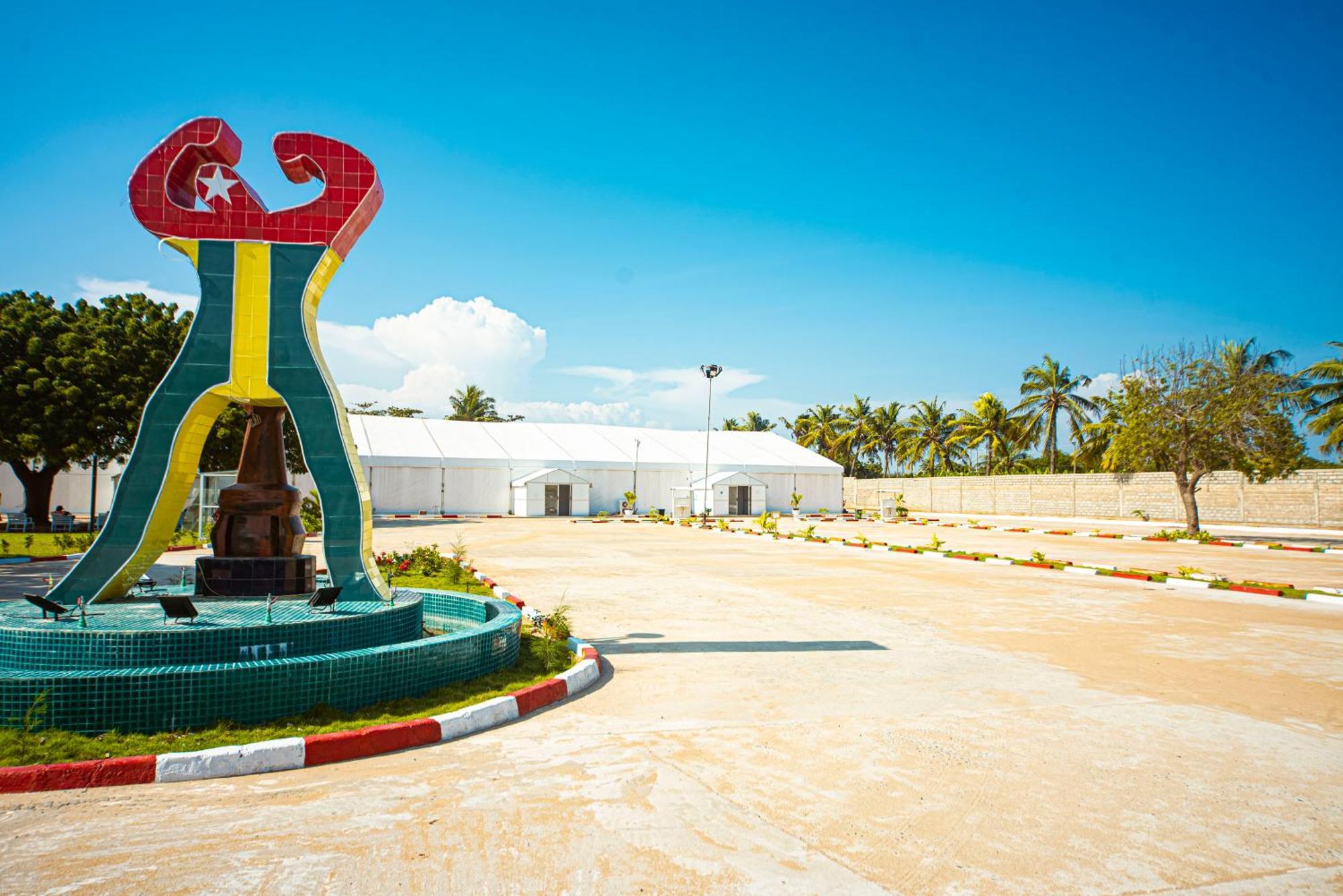 Hôtel Sarakawa Lomé Exterior foto